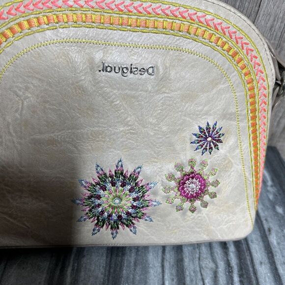 Desigual Crossbody Shoulder Bag Embroidered Mandalas Small - Picture 4 of 14